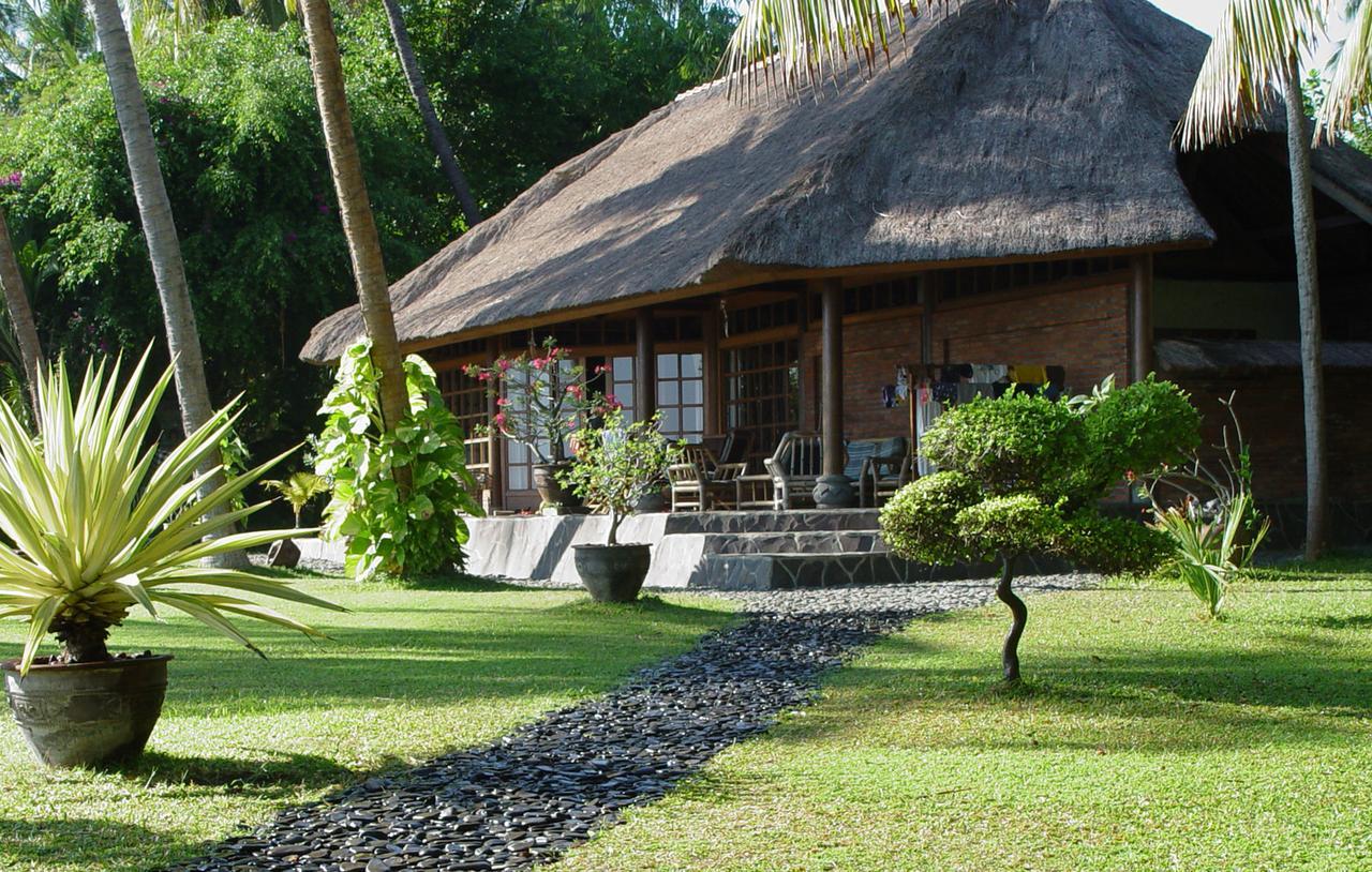 Ciliks Beach Garden Kubutambahan  Exterior photo